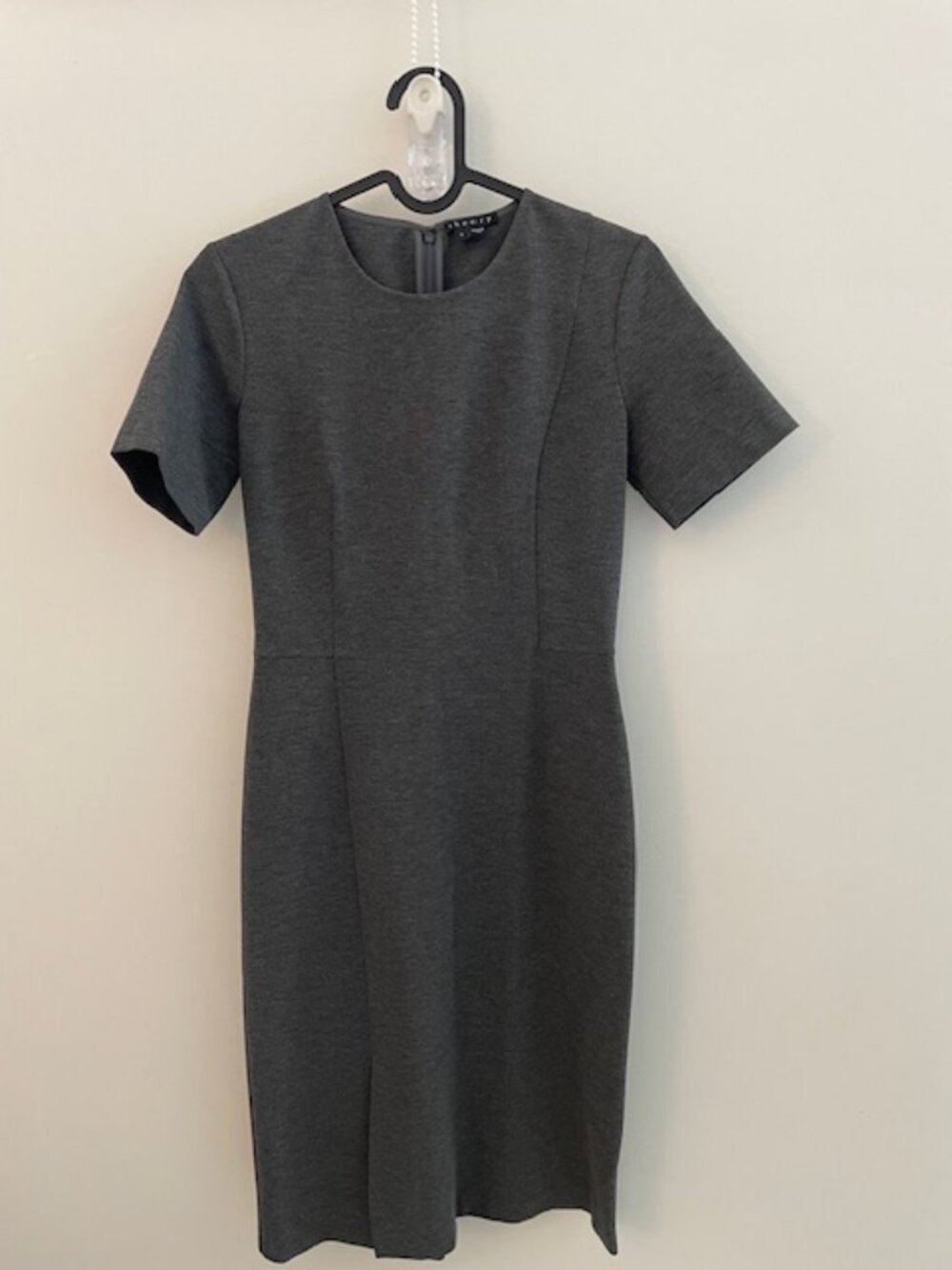 Theory Charcoal Short Sleeve Sheath Dress - Size 0
